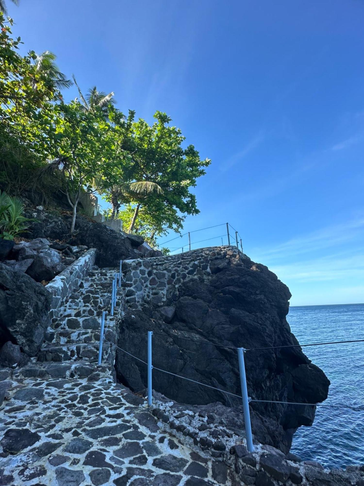 Tongatok Cliff Resort Mambajao Zewnętrze zdjęcie