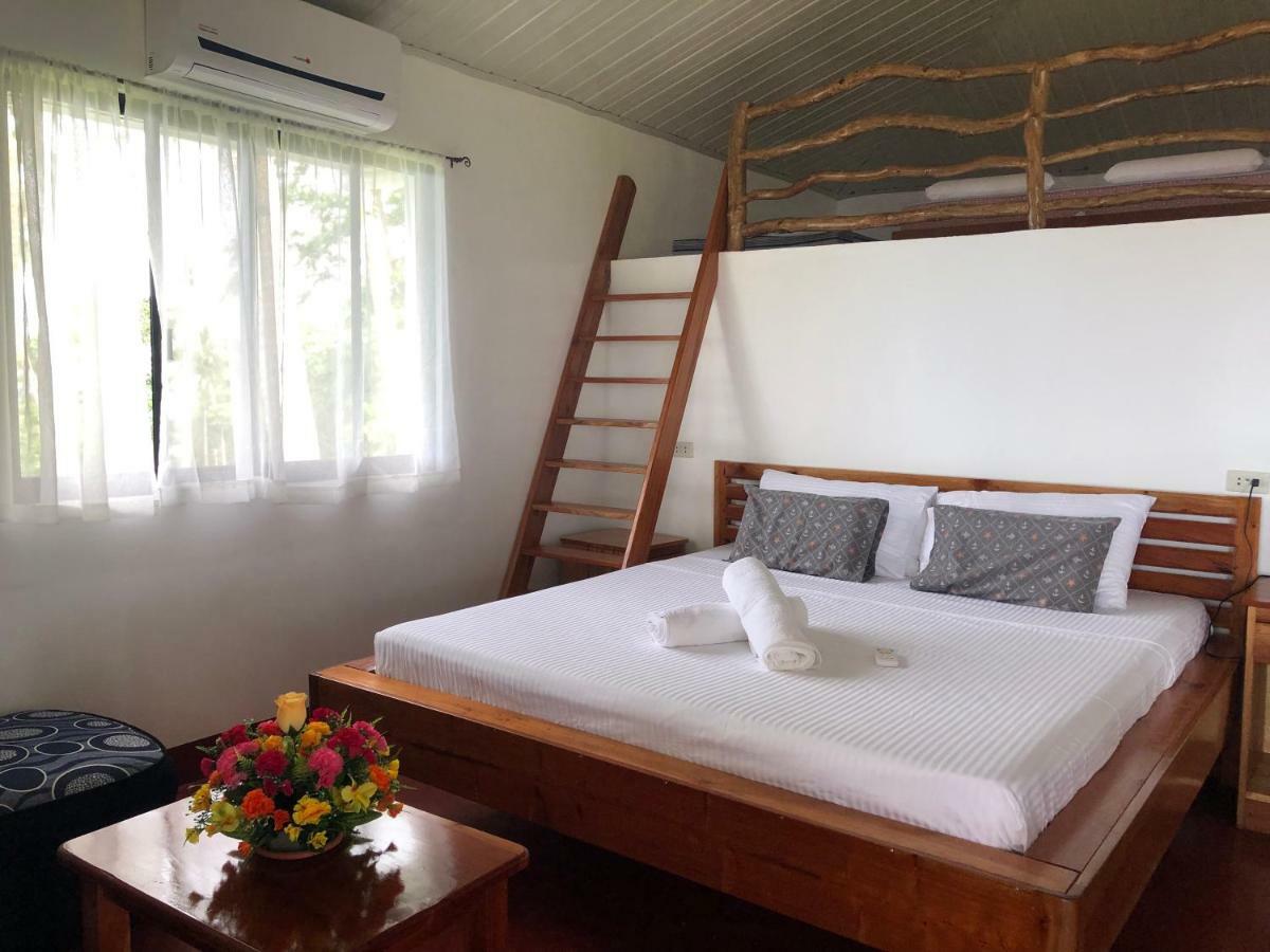 Tongatok Cliff Resort Mambajao Zewnętrze zdjęcie